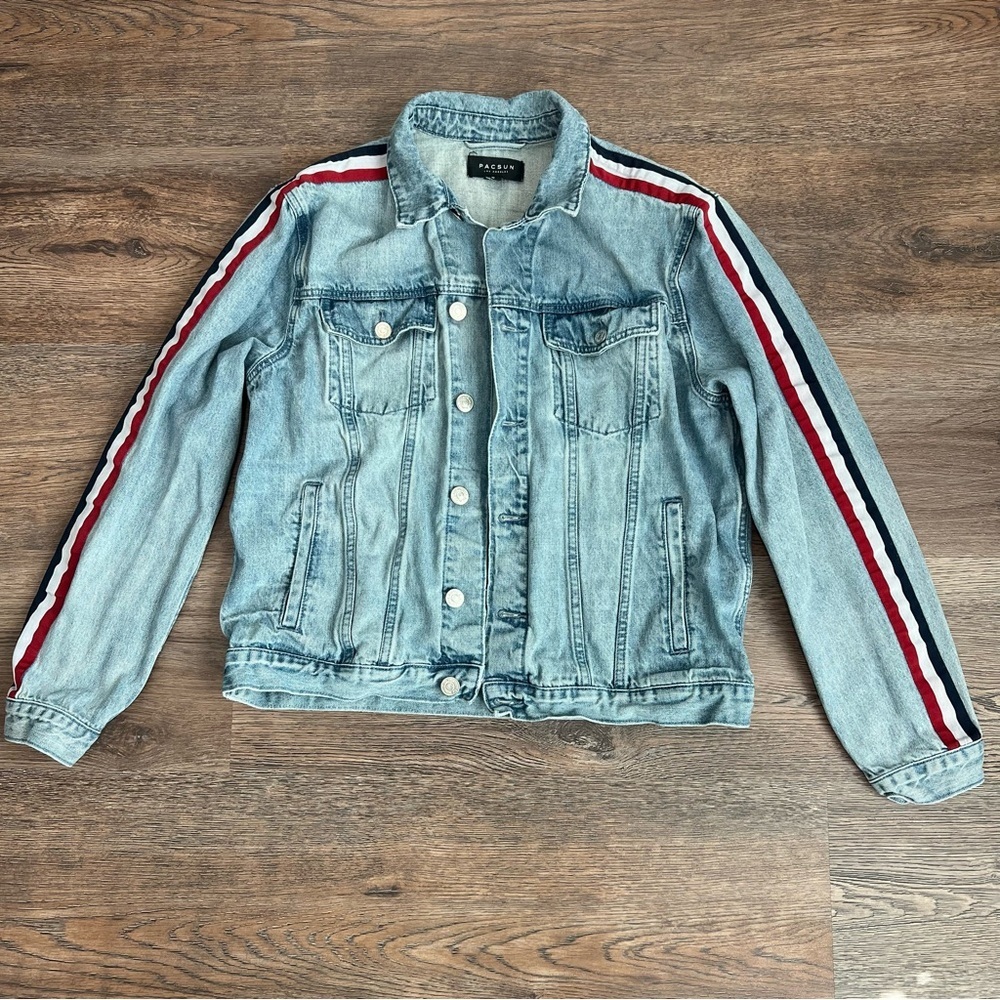 PacSun Denim Jacket Medium Light Wash Striped Sleeve Jean Jacket Red White